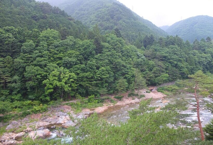 غرفة إقتصادية, Kinugawaonsen Hananoyado Matsuya