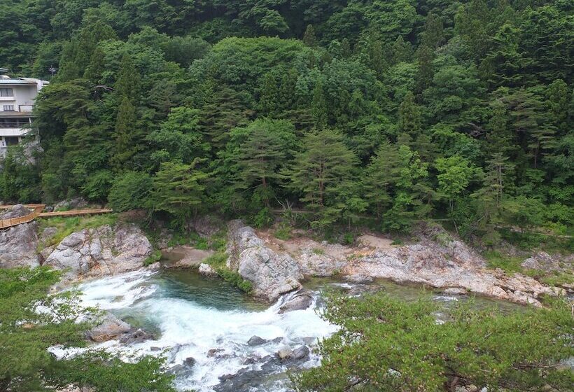 غرفة إقتصادية, Kinugawaonsen Hananoyado Matsuya