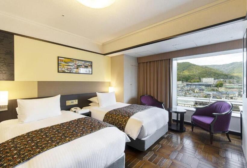 Номер Deluxe, Kyoto Yamashina Hotel Sanraku