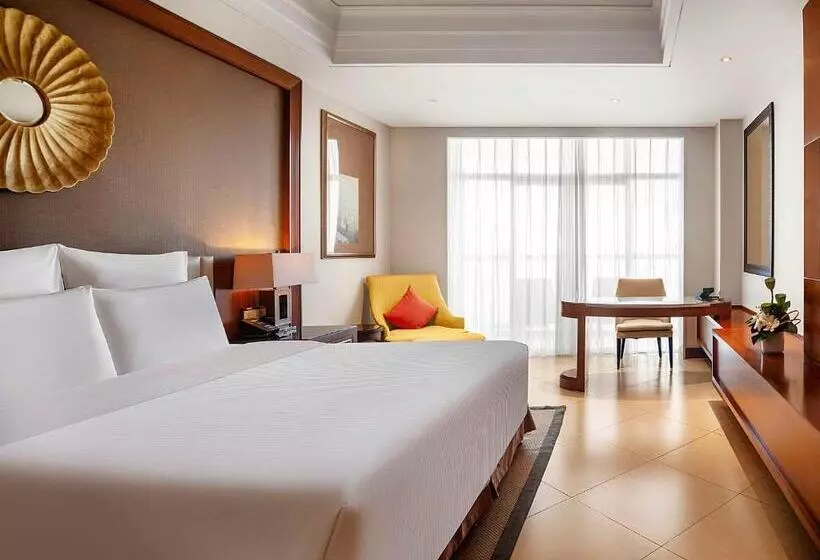 キングサイズベッドのデラックスルーム, Pullman Haikou