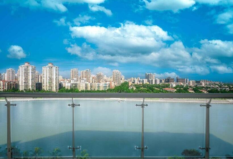 חדר דחוקס עם מיטת קינג, Pullman Haikou