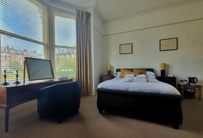 Номер Стандарт, Rowntree Lodge