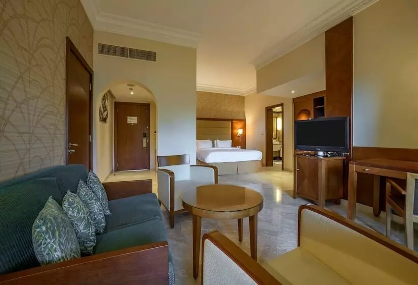 سوییت جونیور, Crowne Plaza Jordan Dead Sea Resort & Spa, An Ihg