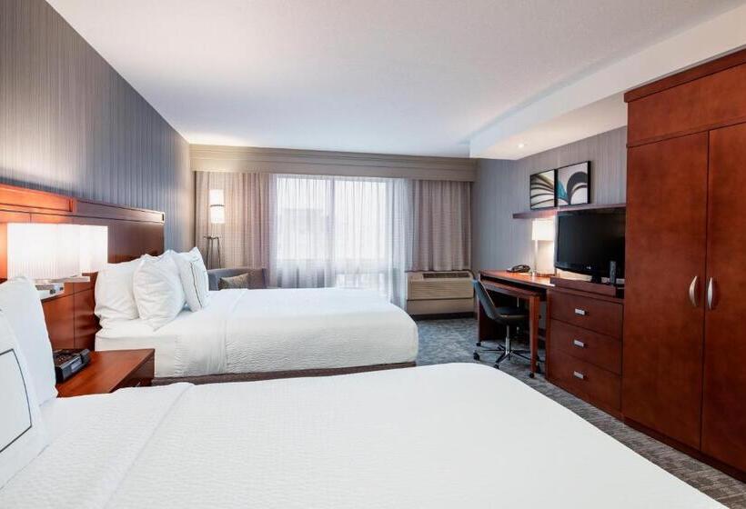 חדר סטנדרט, Courtyard By Marriott Edmonton West