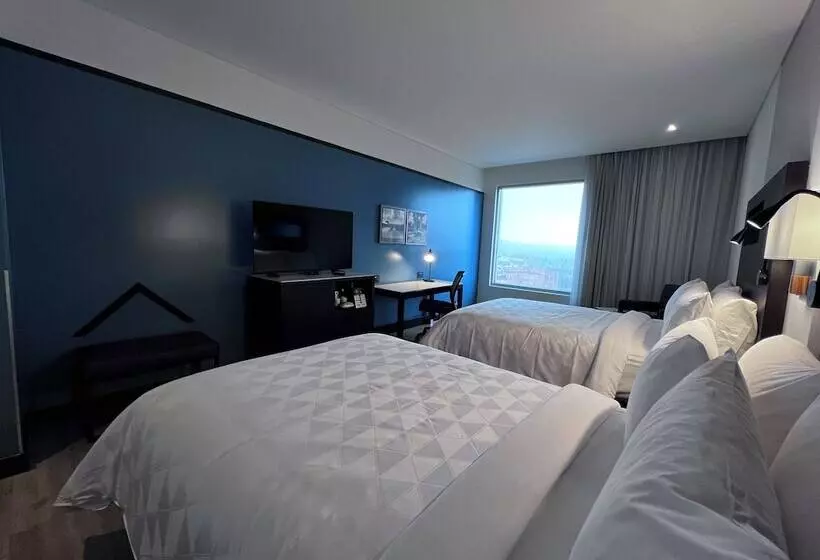 2ダブルベッドのスタンダードルーム, Holiday Inn Bogota Airport, An Ihg