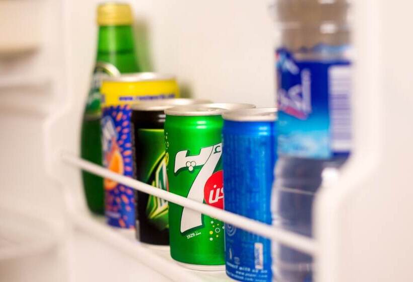 اتاق لوکس, Caesar