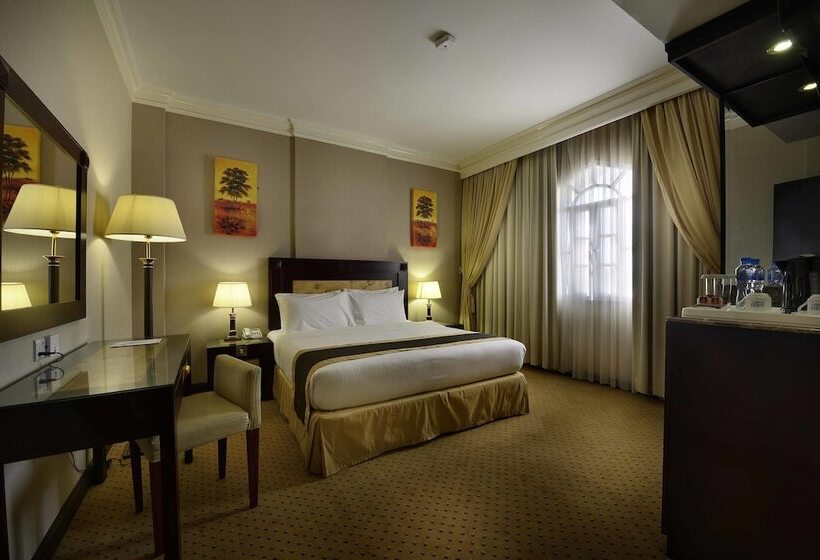 اتاق استاندارد, Caesar