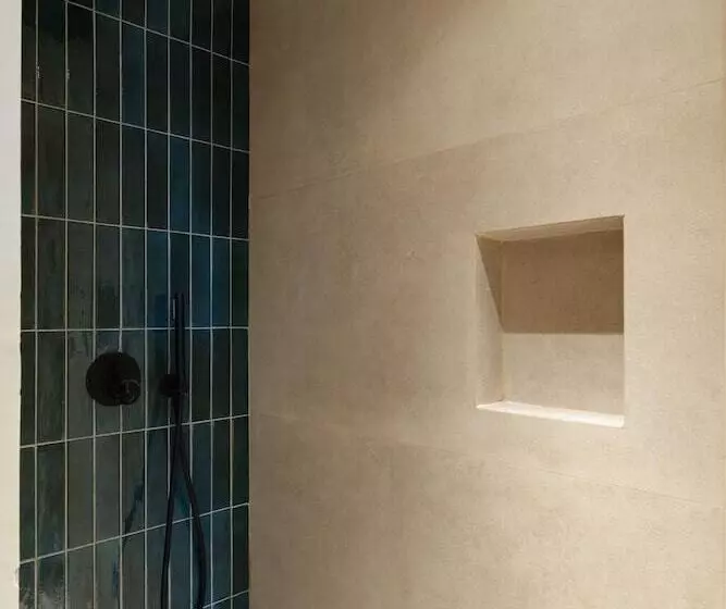 اتاق استاندارد, Momi Slow Living