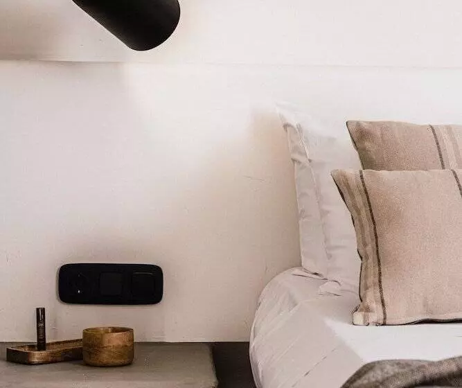 اتاق سوپریور, Momi Slow Living