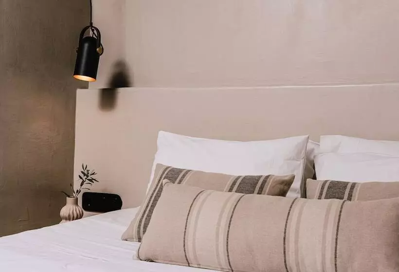 اتاق سوپریور با چشم‌انداز دریا, Momi Slow Living