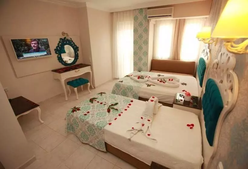 Standard-huone, Turk