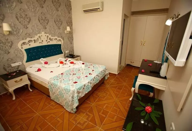 Standard-huone, Turk