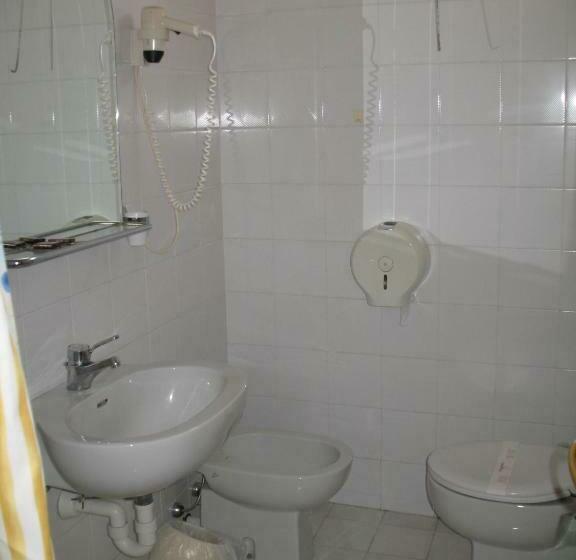 חדר סטנדרט עם מרפסת, Albergo Paradiso