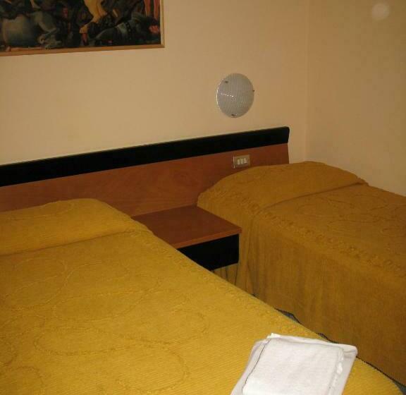 חדר סטנדרט יחיד עם מרפסת, Albergo Paradiso