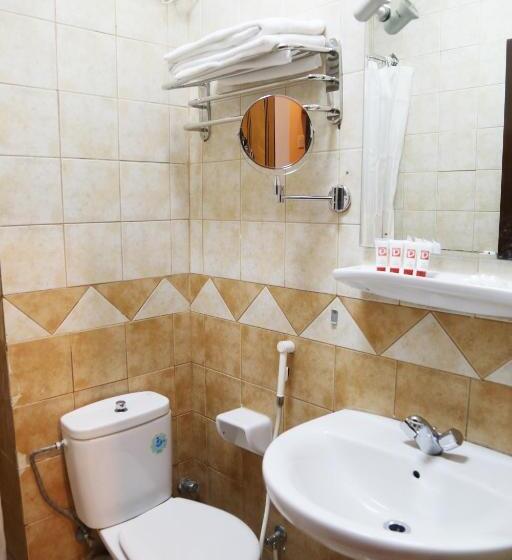 اتاق استاندارد چهار تخته, Riyadh Al Deafah