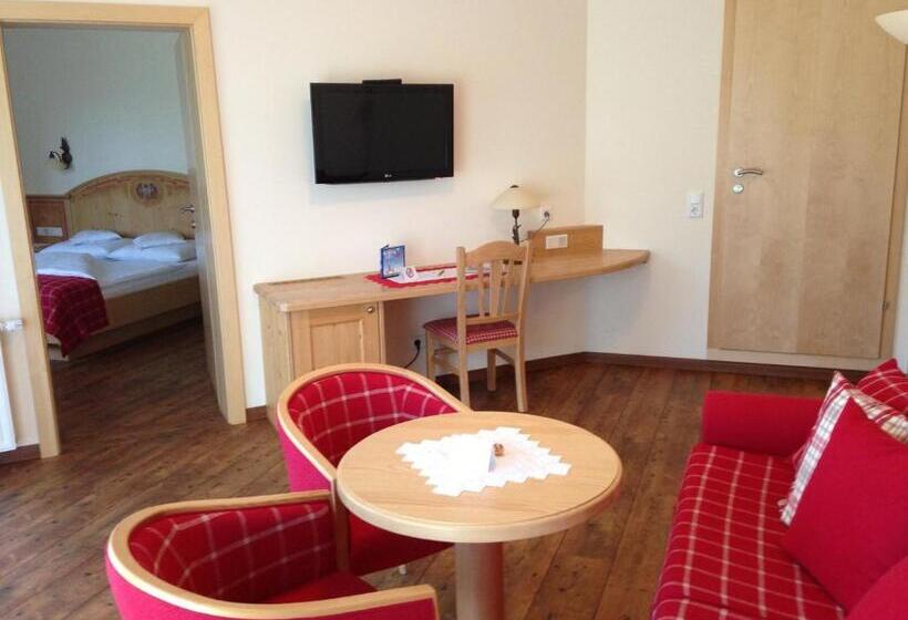 סוויטת ג'וניור, Lindenhof