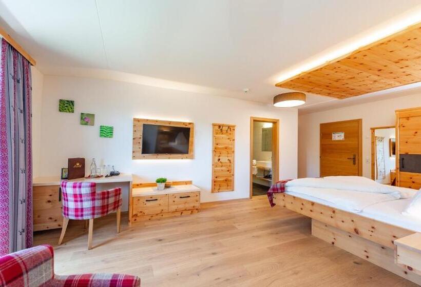 סוויטה, Lindenhof