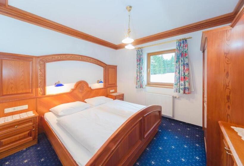 דירת חדר, Lindenhof