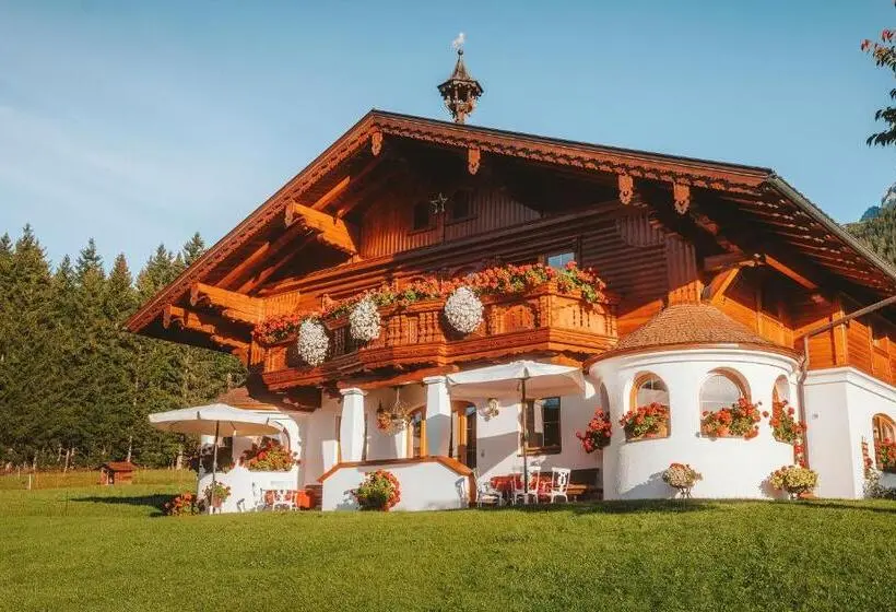 آپارتمان 2 خوابه, Lindenhof
