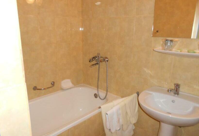 スタンダードルーム, Ovidiu