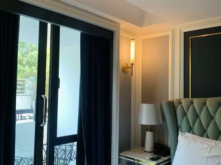 デラックスルーム, Grand Eska Hotel & Suites Batam