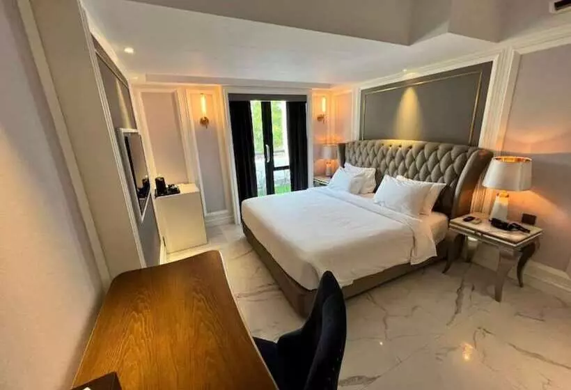 デラックスルーム, Grand Eska Hotel & Suites Batam