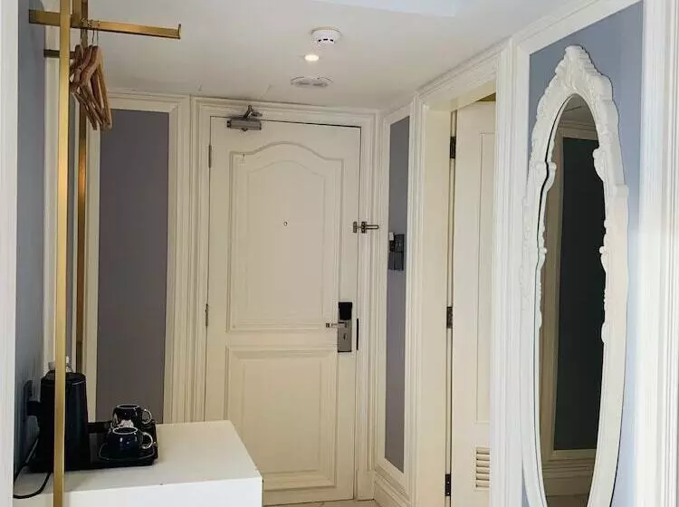デラックスルーム, Grand Eska Hotel & Suites Batam
