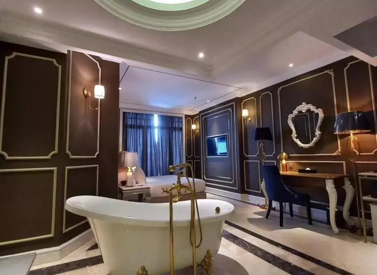 バルコニー付スイート, Grand Eska Hotel & Suites Batam