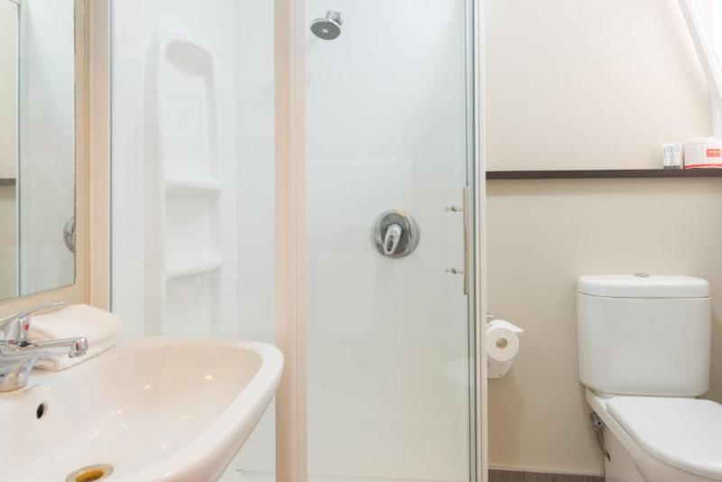 컴포트 스튜디오, Discovery Settlers