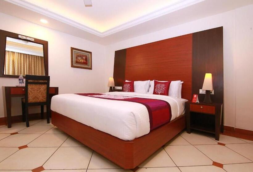 豪华房间, Emarald Suites