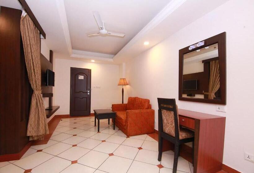 豪华套房, Emarald Suites