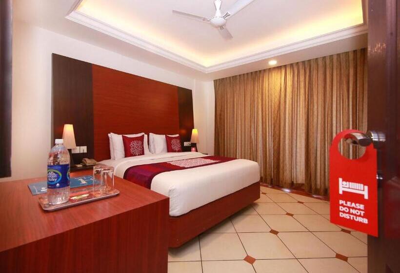 豪华房间, Emarald Suites