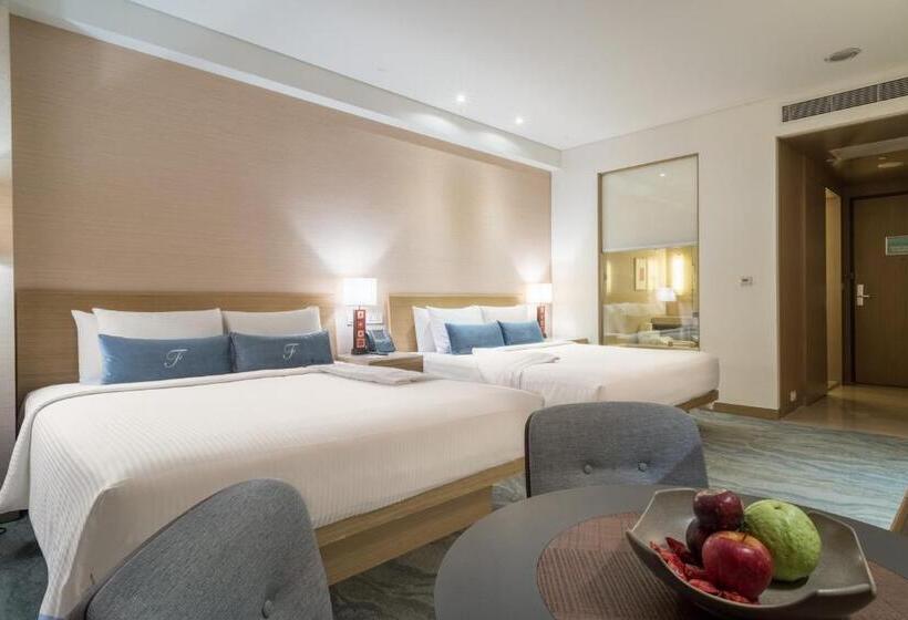 Tóra Néző Prémium Szoba, Fleur De Chine