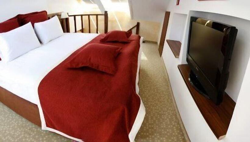 غرفة سوبيريور, Gott