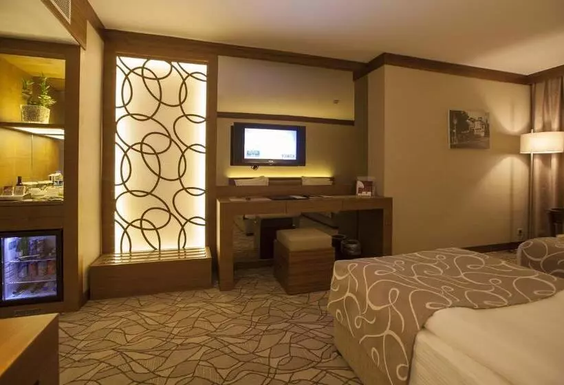 اتاق استاندارد سه نفره, Grand Hotel Gaziantep