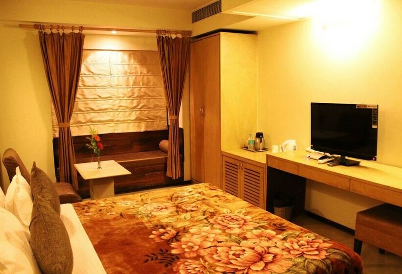 프리미엄 룸, Mayur Residency