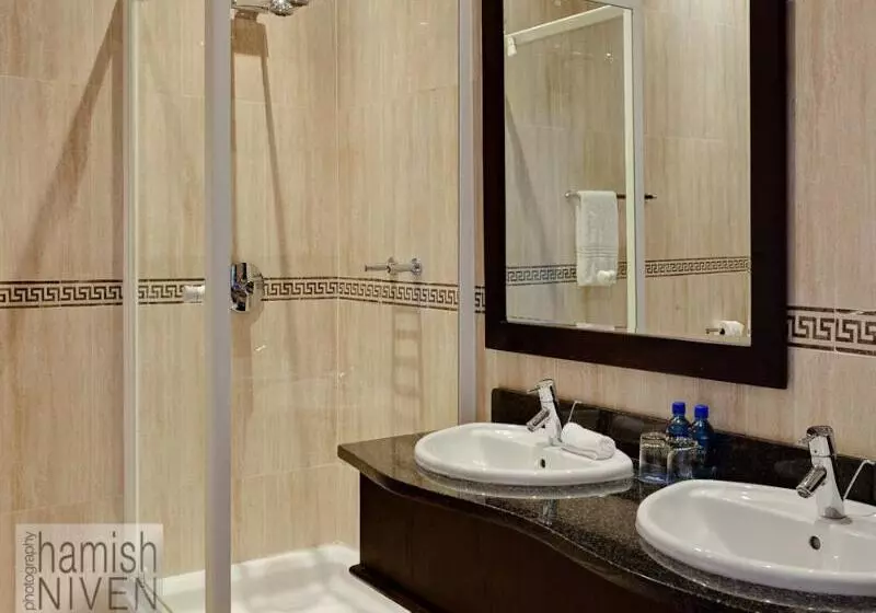 エクゼクティブルーム, Premier Hotel The Richards