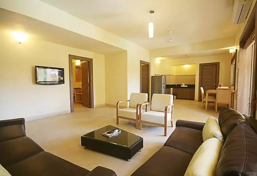 スイート, Sandalwood Hotel & Suites
