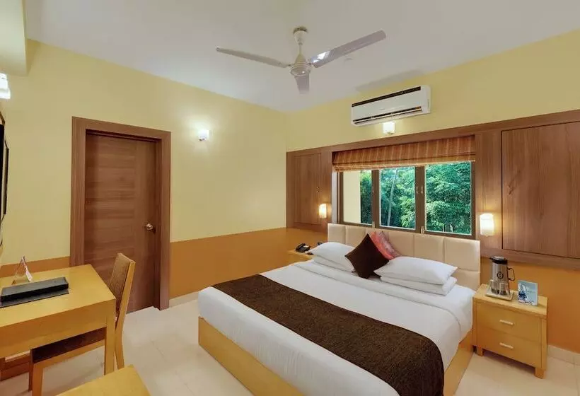 スイート, Sandalwood Hotel & Suites