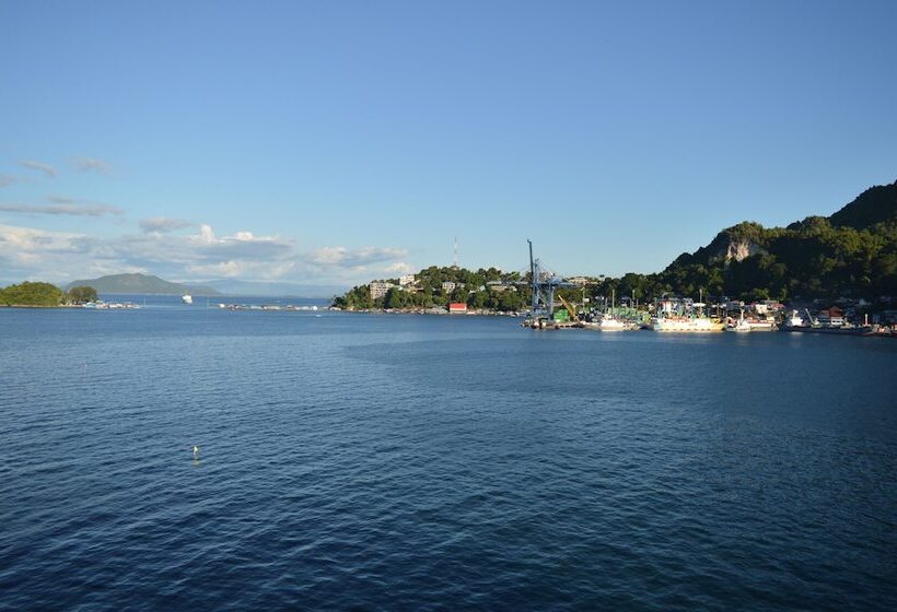 غرفة ديلوكس, Swiss Belhotel Papua