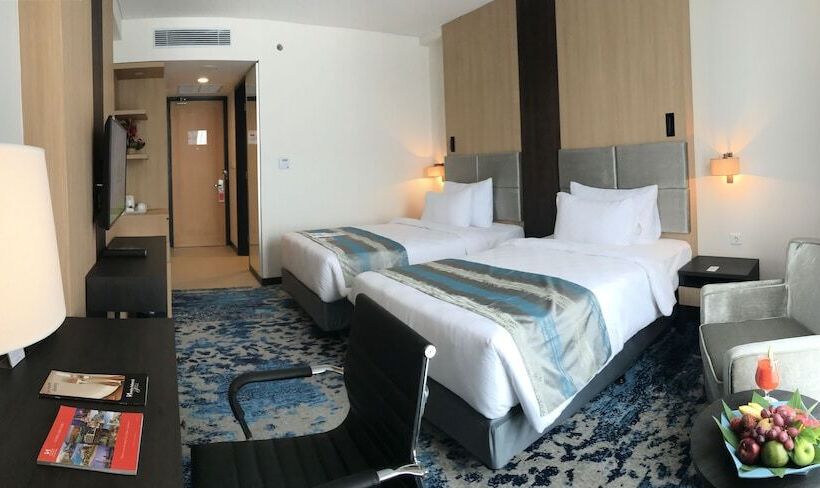Номер Deluxe, Swiss Belhotel Papua