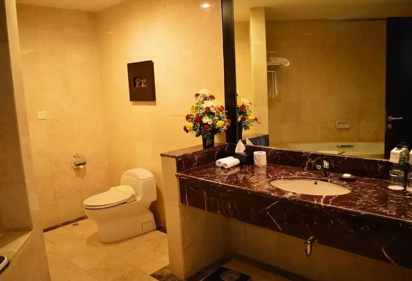 سوییت اجرایی, Swiss Belhotel Papua