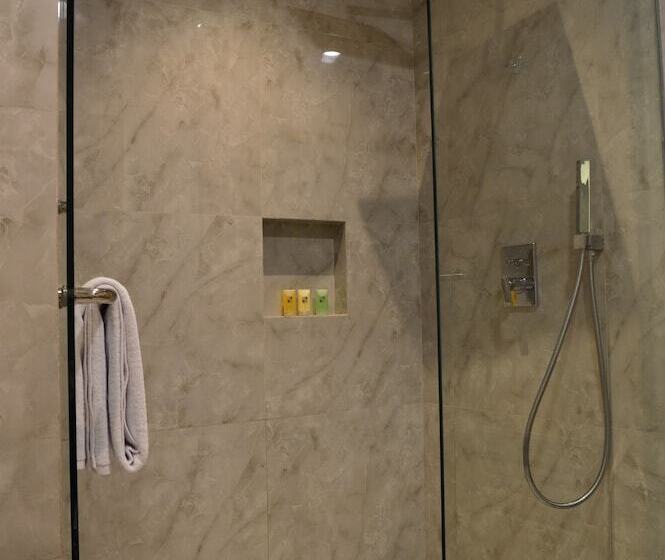 غرفة سوبيريور, Swiss Belhotel Papua