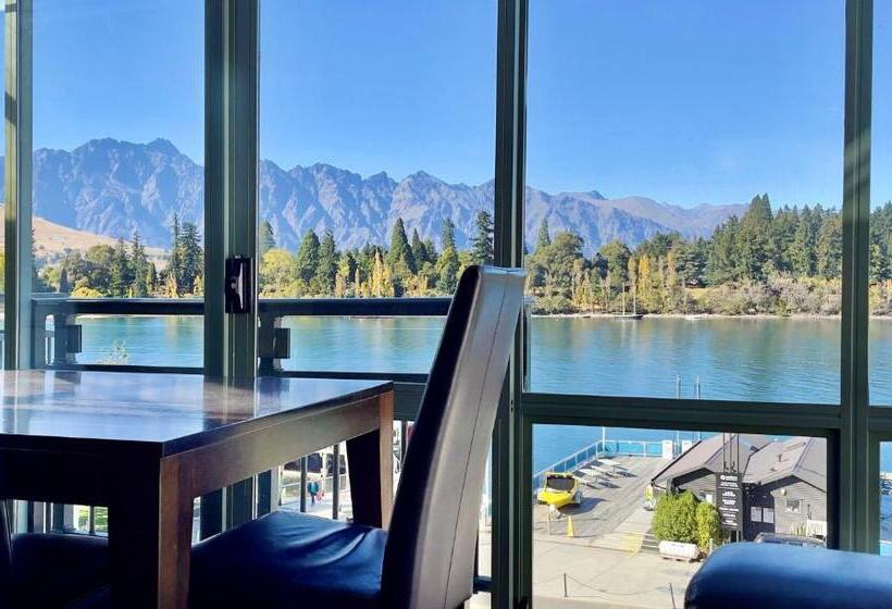 1 Bedroom Penthouse Apartment, The Waterfront