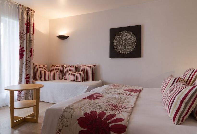 Трехместный Номер Классика, Val Baussenc, The Originals Relais