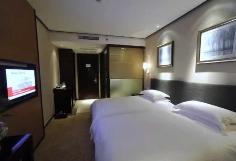 Номер Deluxe, Yiwu Byland World