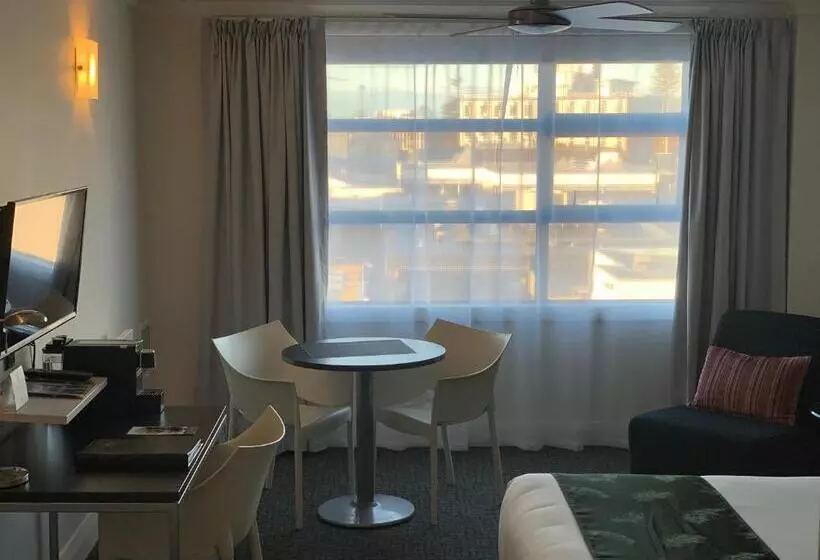 استودیوی استاندارد, Quest Napier Serviced Apartments