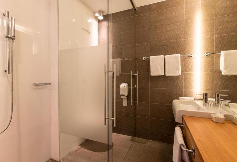 マウンテンビュースタンダードルーム, Active By Leitner S