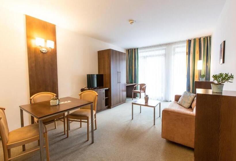 ガーデンビュースイート, Active By Leitner S