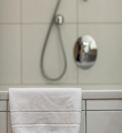 ガーデンビュースイート, Active By Leitner S